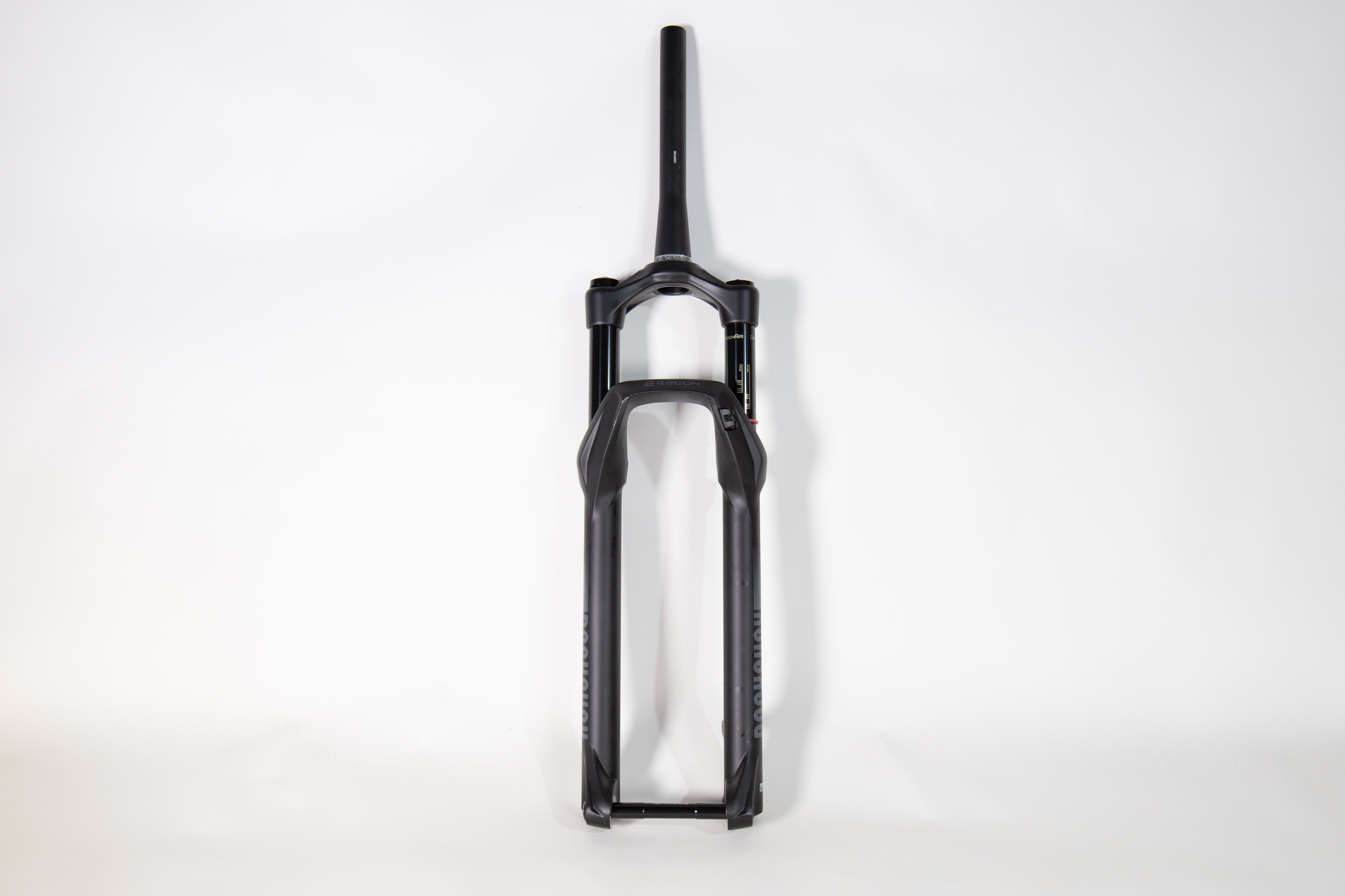 Rock Shox Rekon Gold RL 29" 130mm 42mm Offset Tapered 15x110mm Boost Rock Shox Rekon Gold RL 29" 130mm 42mm Offset Tapered 15x110mm Boost